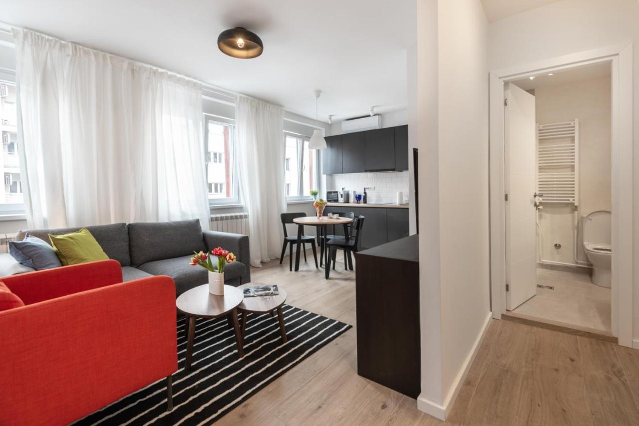 Apartment Vracar Belgrade, St Sava Church Park Buitenkant foto